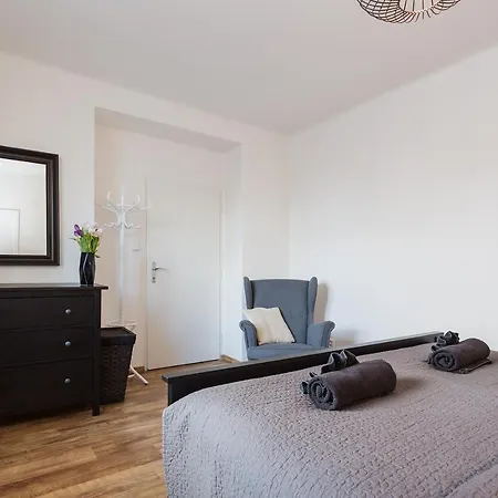 Bright Modern Praga